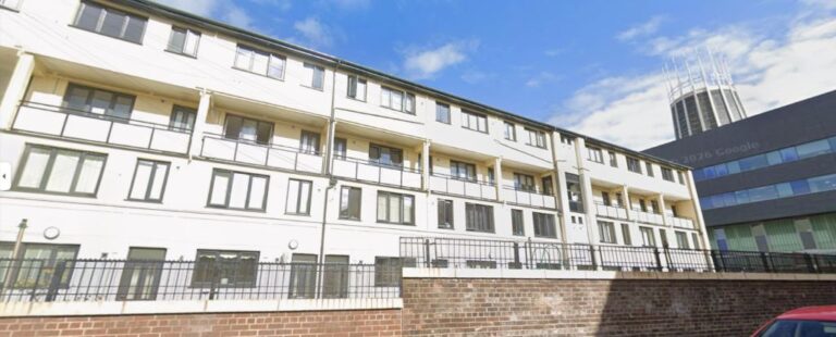 Cathedral Walk block of flats solar installation